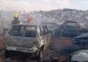 Incêndio em lote vago atinge 7 veículos que ficam destruídos