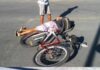 Buraco em rodovia MG 129 causa acidente com Ciclista é socorrido pelo Corpo de Bombeiros