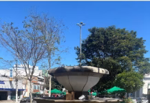 Fonte Luminosa em pleno abandono na PÇa Tiradentes